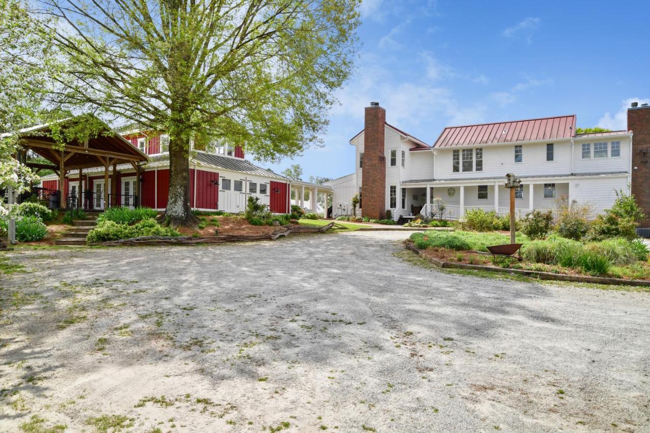 The Farmhouse Inn Buckhead Exteriér fotografie